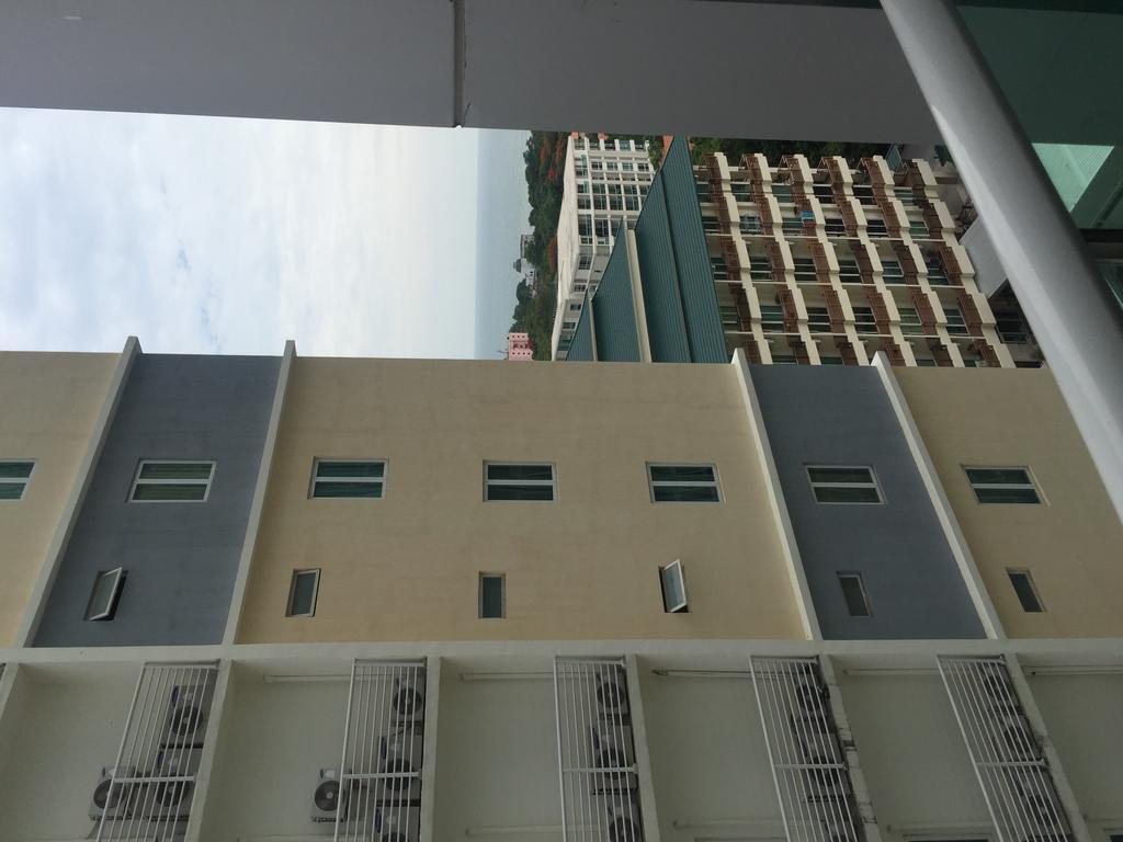 Cosy Beach View Condominium Pattaya Exterior foto