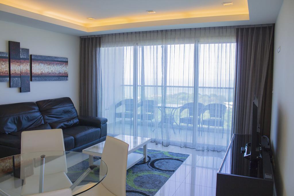 Cosy Beach View Condominium Pattaya Exterior foto
